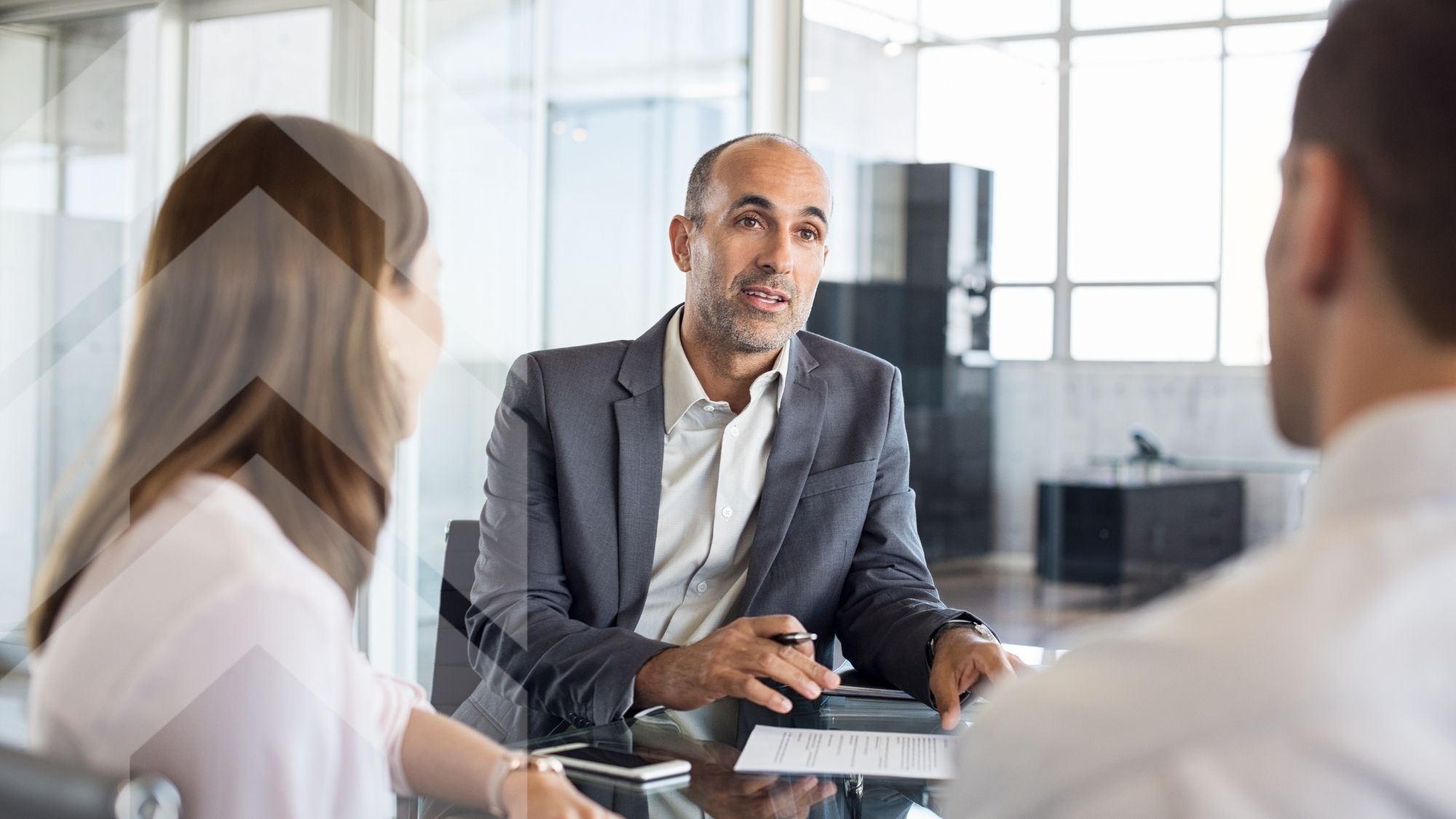 Comunicación con el vendedor inmobiliario